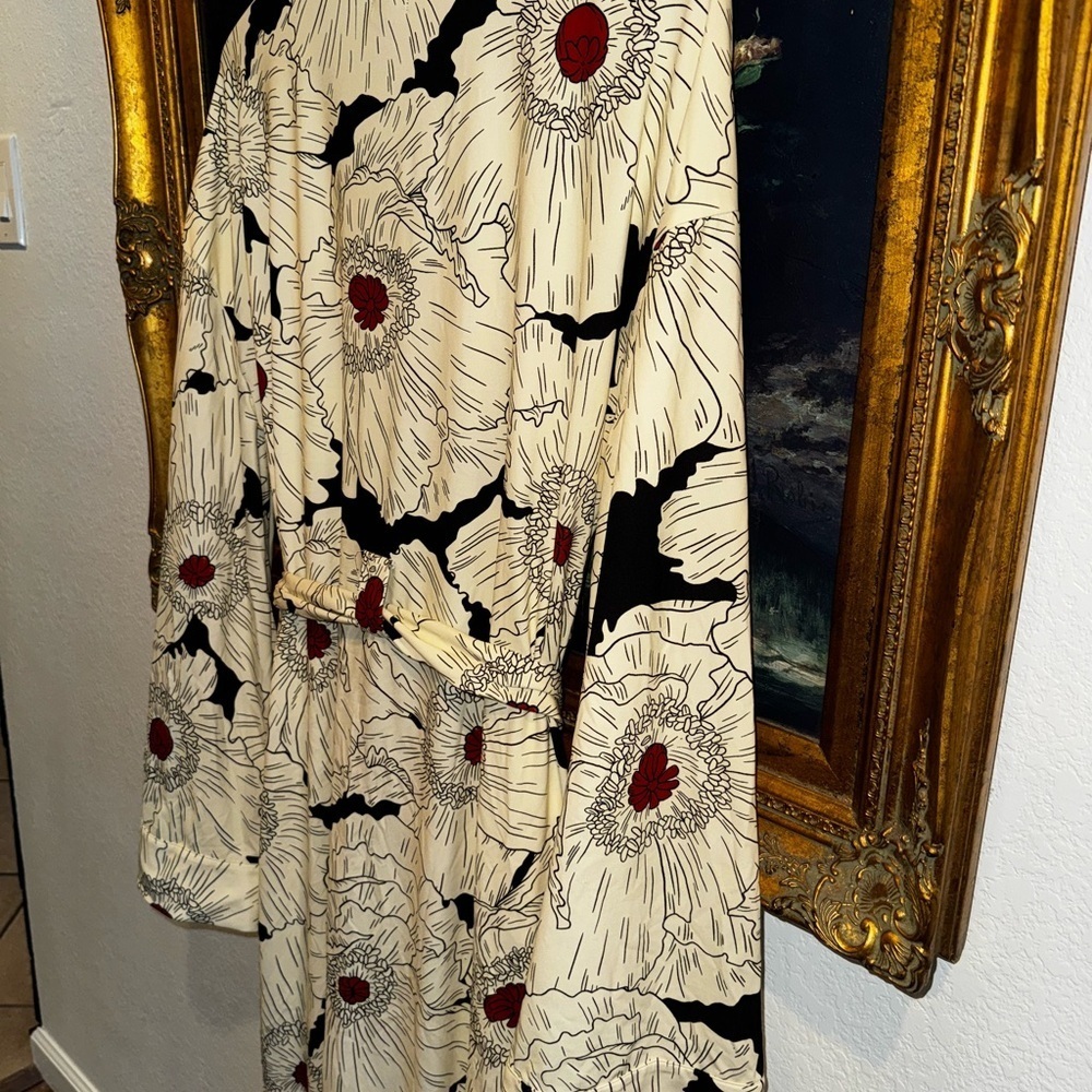 Noli Intimates Cream Bell Sleeve Poppy Print Tie Waist Robe with Pockets Slits L - Picture 5 of 7